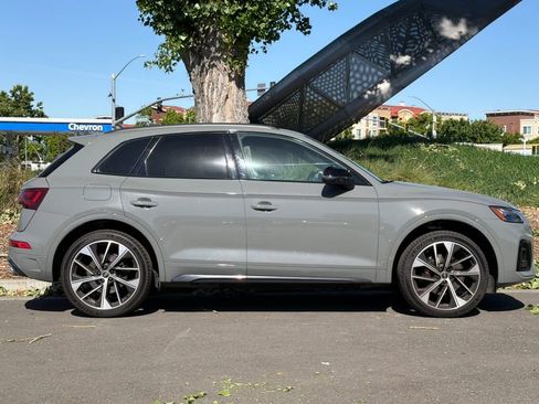 Used 2021 Audi SQ5 Premium Plus w/ Premium Plus Package AWD/4WD image 3