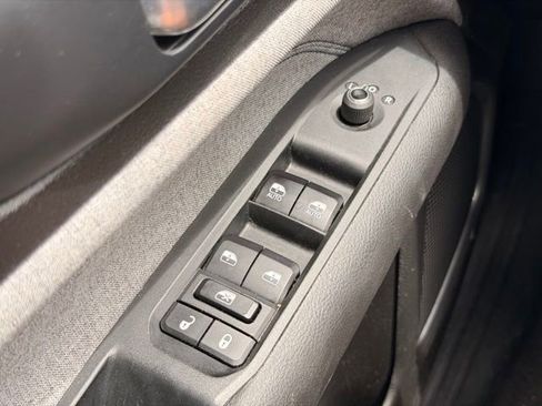 Used 2024 Jeep Compass Latitude AWD/4WD image 23