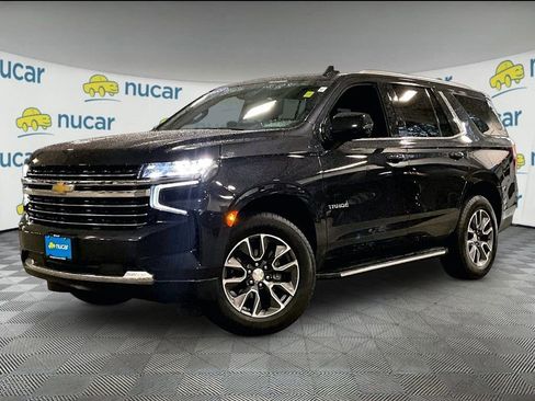 Used 2023 Chevrolet Tahoe LT w/ LT Signature Plus Package AWD/4WD image 3