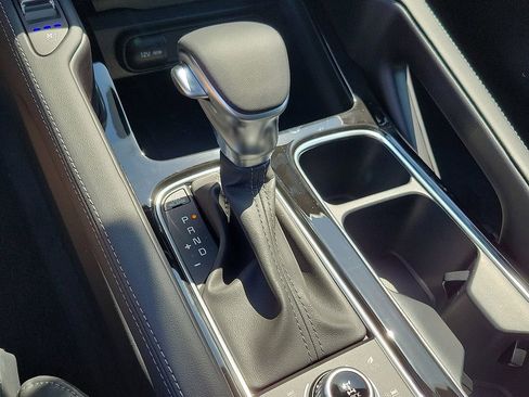 Used 2024 Kia Telluride SX image 8