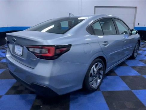Used 2023 Subaru Legacy Limited image 8