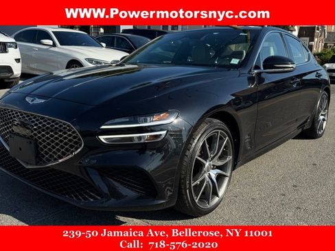 Used 2023 Genesis G70 2.0T image 1