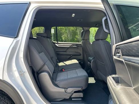 New 2026 GMC Acadia Elevation AWD/4WD image 14