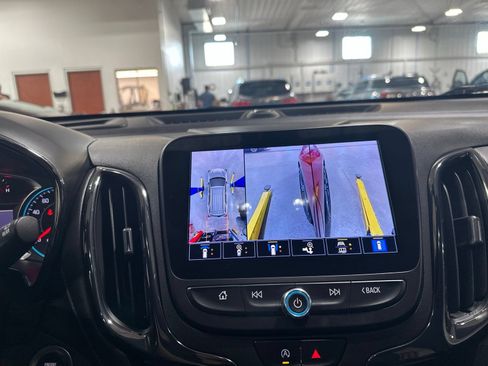 Used 2023 Chevrolet Equinox RS w/ RS Leather Package AWD/4WD image 61