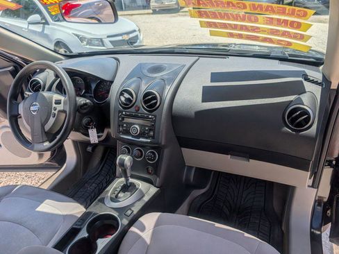Used 2013 Nissan Rogue S FWD image 14