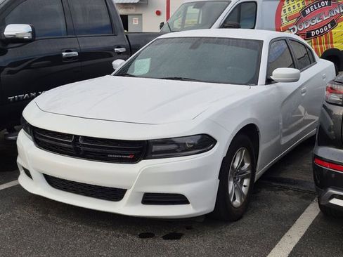 Used 2021 Dodge Charger SXT RWD image 1