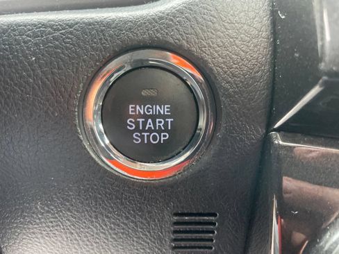 Used 2019 Toyota 4Runner Limited AWD/4WD image 24
