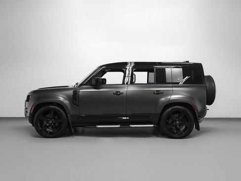 Used 2023 Land Rover Defender 110 Carpathian Edition AWD/4WD image 2