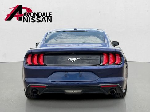 Used 2019 Ford Mustang Coupe RWD image 5