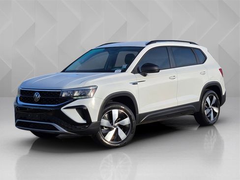 Used 2023 Volkswagen Taos S image 1
