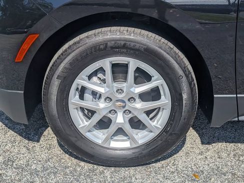 Used 2024 Chevrolet Equinox LT w/ LPO, Cargo Package FWD image 20