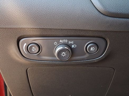Certified 2023 Buick Encore GX Preferred w/ Cold Weather Comfort Package FWD image 24