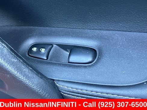 Used 2017 Nissan Rogue Sport SV AWD/4WD image 22
