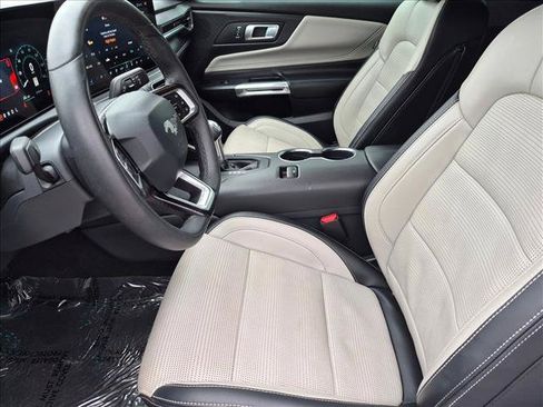 Used 2025 Ford Mustang Premium RWD image 16