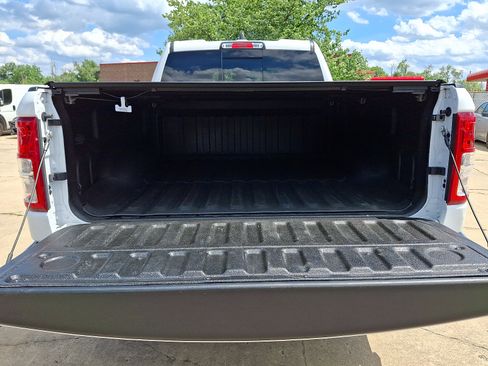Used 2024 RAM 1500 Big Horn AWD/4WD image 29