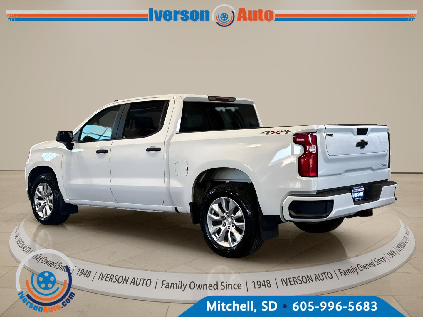Used 2021 Chevrolet Silverado 1500 Custom AWD/4WD image 7