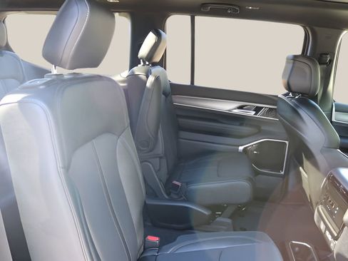 New 2026 Jeep Grand Wagoneer Limited AWD/4WD image 20