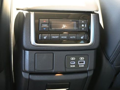New 2026 Subaru Ascent Limited image 11