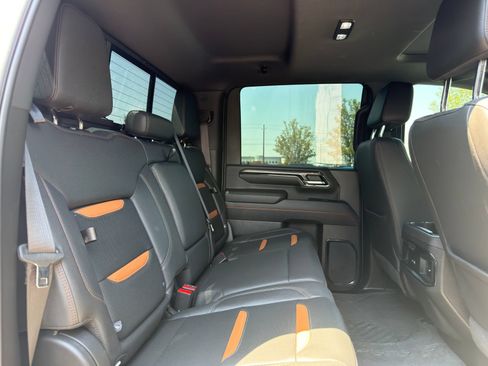 Used 2024 GMC Sierra 3500 AT4 w/ AT4 Premium Plus Package AWD/4WD image 29