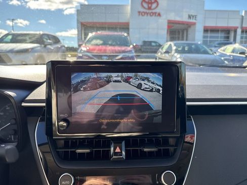 Used 2024 Toyota Corolla LE image 23