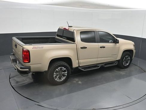 Used 2022 Chevrolet Colorado Z71 AWD/4WD image 40
