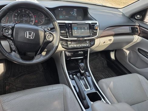 Used 2016 Honda Accord EX-L image 12