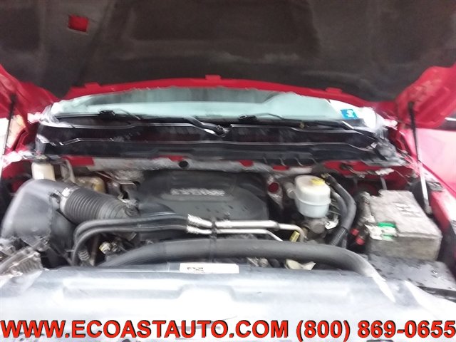 Used 2014 RAM 2500 Tradesman w/ Chrome Appearance Group AWD/4WD image 9