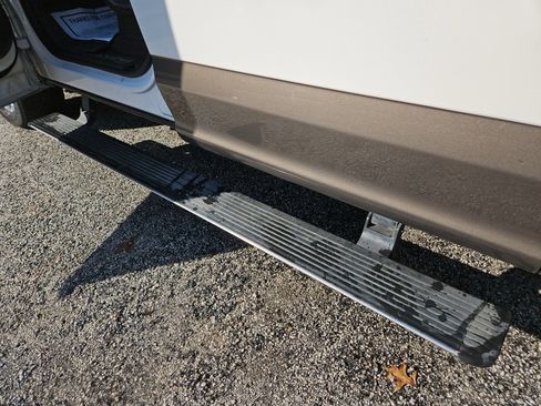 Used 2016 Ford F150 King Ranch w/ Equipment Group 601A Luxury image 20