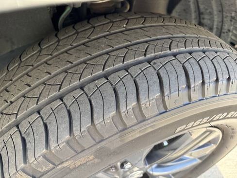 Used 2023 Lexus GX 460 Premium image 12