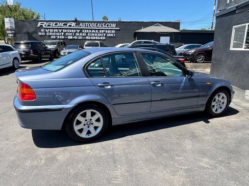 Used 2002 BMW 325i Sedan RWD image 25