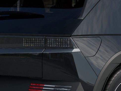 New 2026 Hyundai Ioniq 5 SE RWD image 10