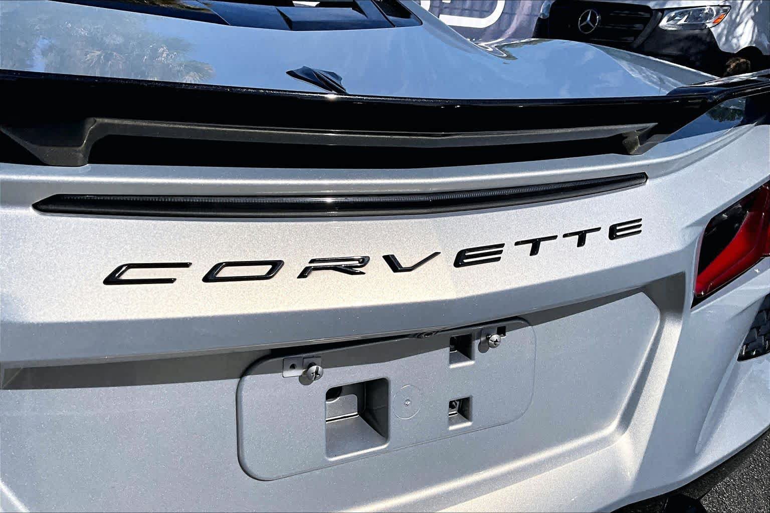 Used 2023 Chevrolet Corvette Stingray Preferred Cpe w/ Z51 Performance Package RWD image 28