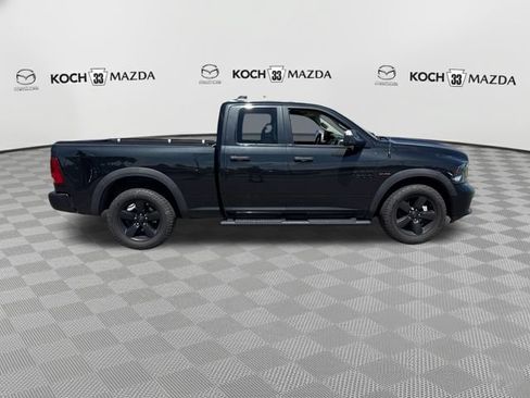 Used 2017 RAM 1500 Express w/ Black Ram 1500 Express Group AWD/4WD image 8