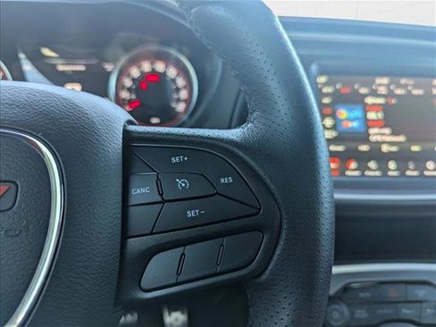 Used 2022 Dodge Challenger R/T Scat Pack w/ Plus Package image 17