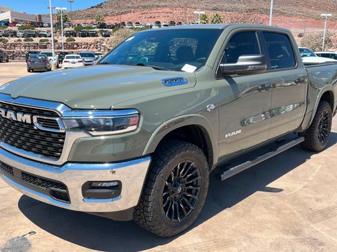 New 2026 RAM 1500 Big Horn AWD/4WD image 1
