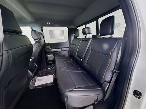 New 2026 Ford F250 Lariat w/ Black Appearance Package image 25