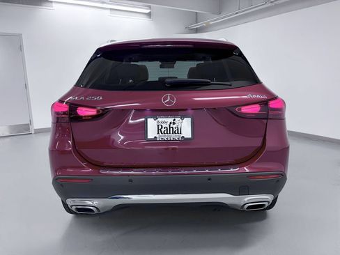Used 2024 Mercedes-Benz GLA 250 4MATIC image 6