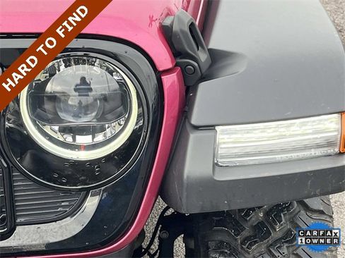 Certified 2024 Jeep Wrangler Willys image 9