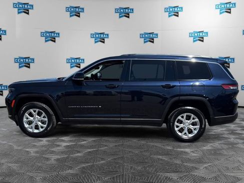 Used 2023 Jeep Grand Cherokee L Limited AWD/4WD image 3