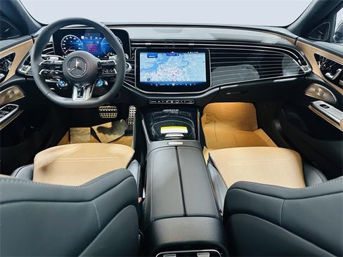 New 2026 Mercedes-Benz E 53 AMG e 4MATIC Sedan image 6