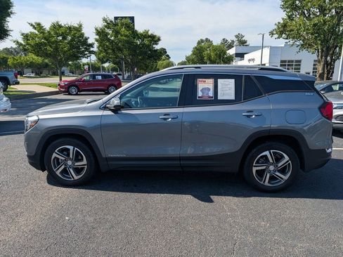 Used 2021 GMC Terrain SLT FWD image 5