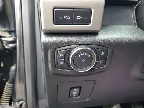 Used 2015 Ford F150 Lariat w/ Equipment Group 502A Luxury image 13