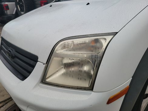 Used 2012 Ford Transit Connect XLT image 4