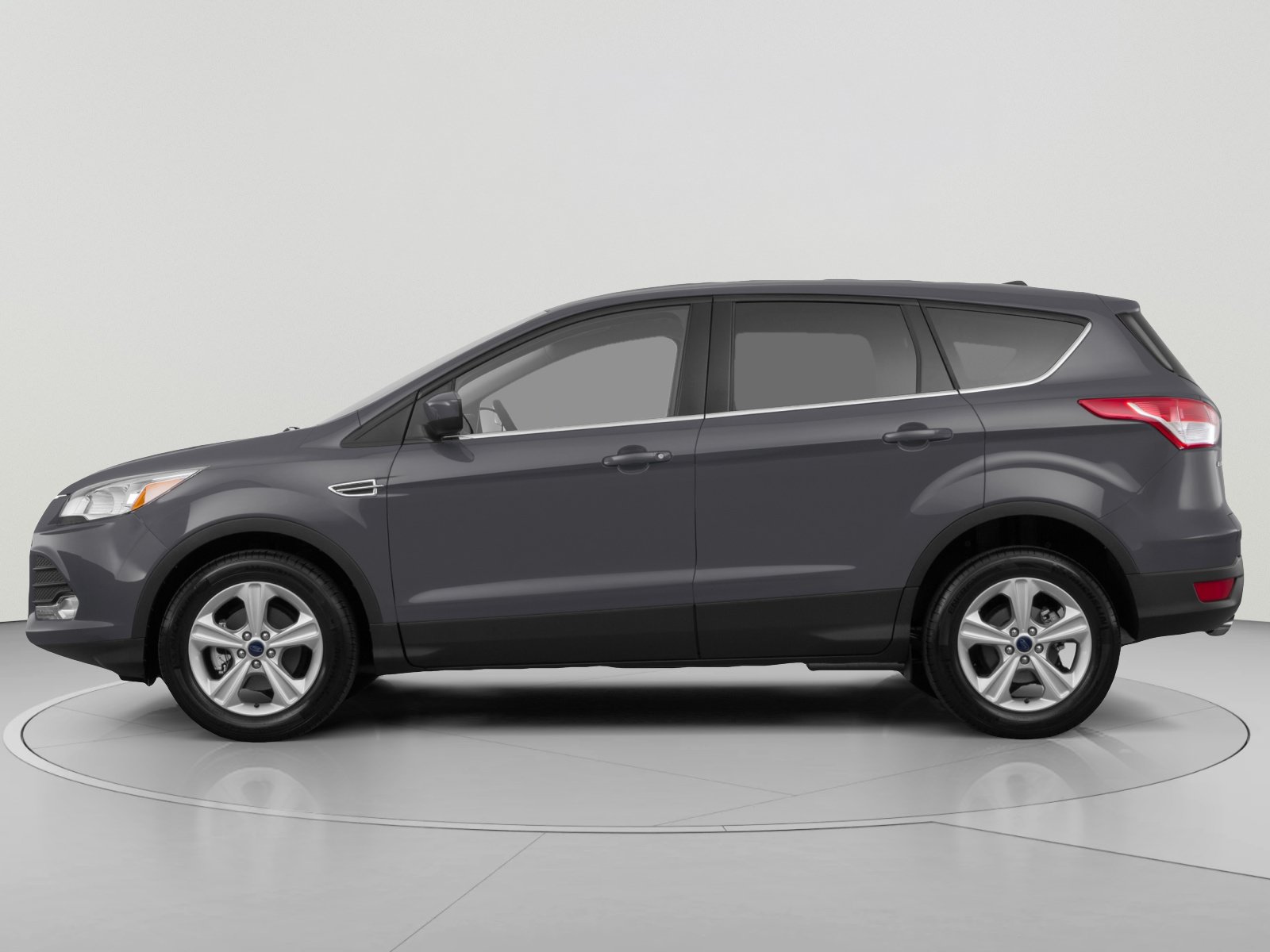 Used 2016 Ford Escape SE w/ Equipment Group 201A AWD/4WD image 2