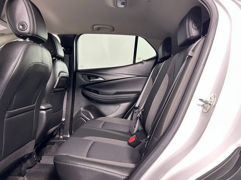 Used 2023 Buick Encore GX Preferred w/ Cold Weather Comfort Package image 15