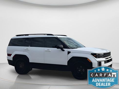 Used 2025 Hyundai Santa Fe XRT image 2