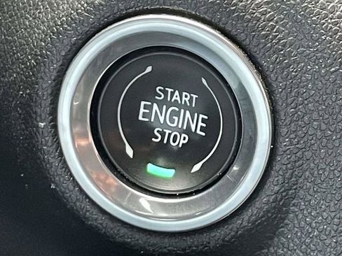 Certified 2019 Chevrolet Silverado 1500 RST image 32