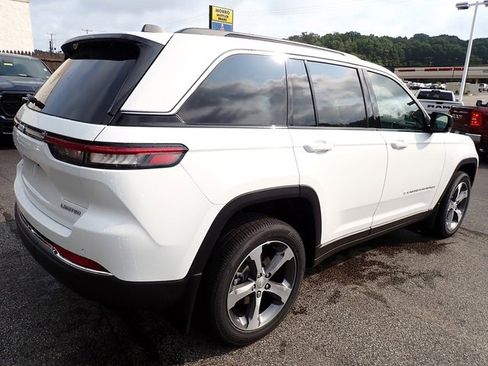 New 2025 Jeep Grand Cherokee Limited w/ MOPAR Finishing Package image 7