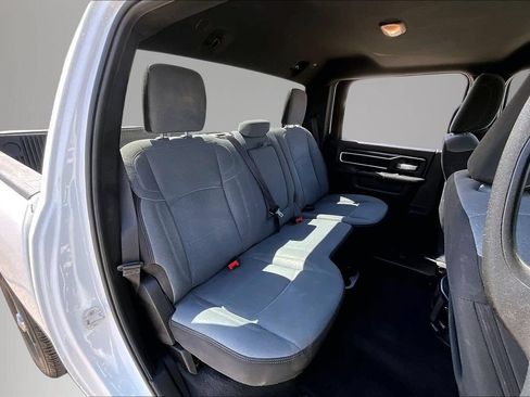 Used 2024 RAM 2500 Big Horn AWD/4WD image 26
