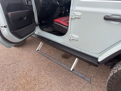 Used 2024 Jeep Wrangler Unlimited Rubicon 392 image 23